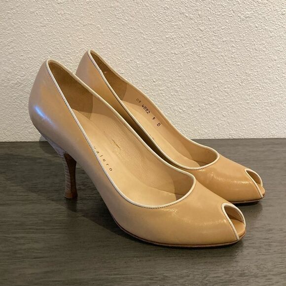 Martinez Valero Tan Leather Peep-Toe Heels Size 9 Made in Spain Elegant Classic - Picture 2 of 13